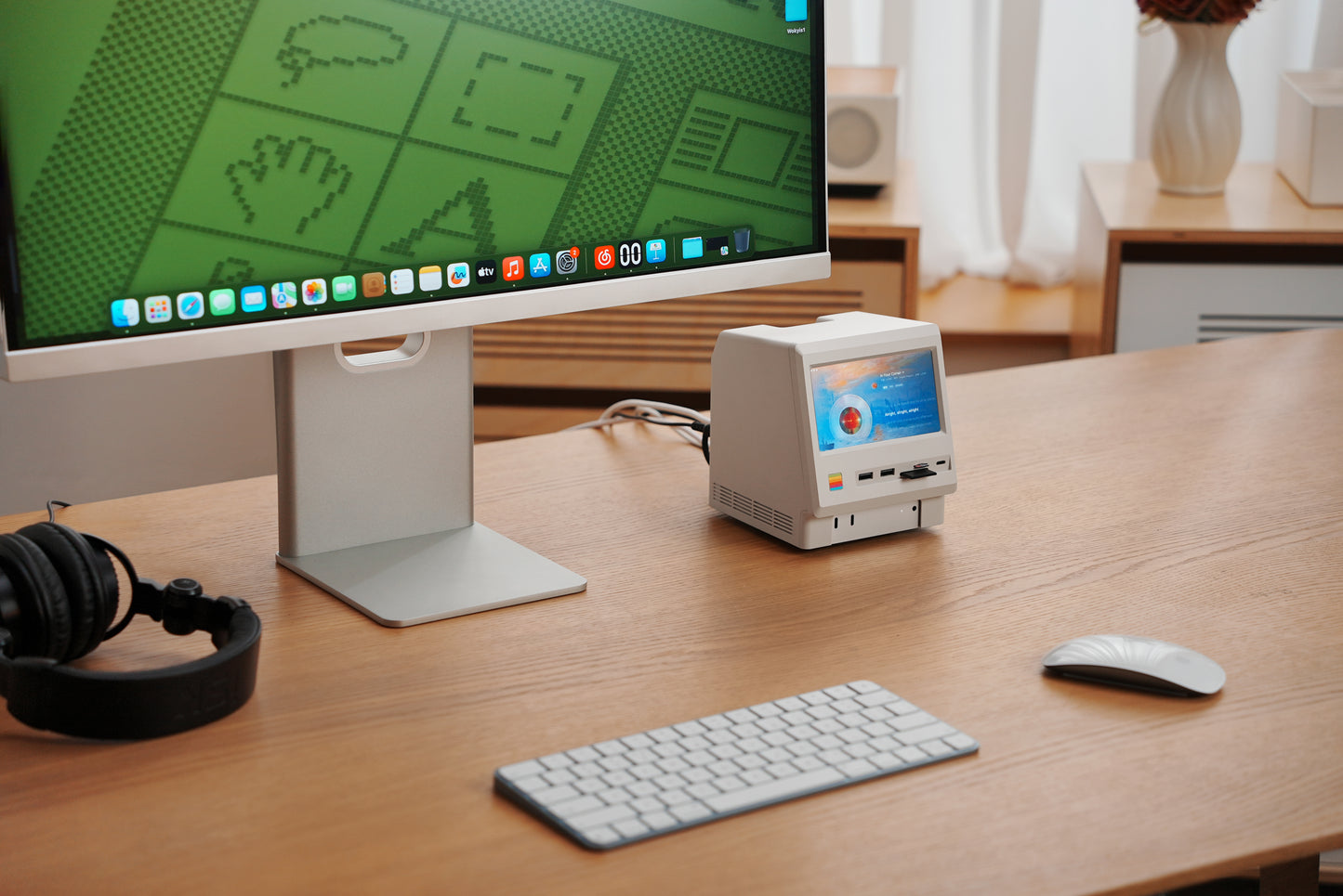 The Retro Workstation for Mac Mini M4